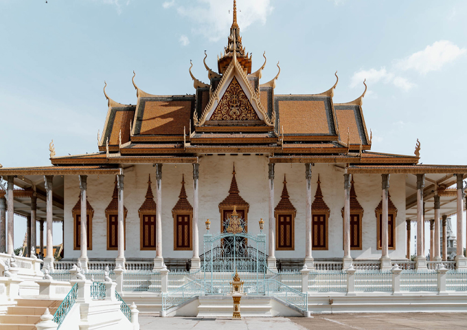 royal-palace-of-cambodia