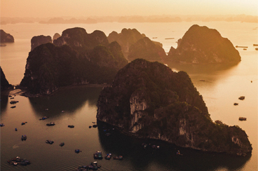 7 Days Vietnam and Cambodia Tour with Halong Bay Cruise
