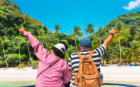 8 Key Concerns About Southeast Asia Tours for Seniors—Solved 8 Key Concerns About Southeast Asia Tours for Seniors—Solved