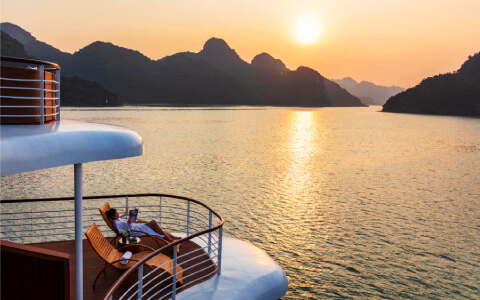 Halong Bay Luxury Cruise: Top 8 Best Luxury Halong Bay Tour Cruises for 2 Days