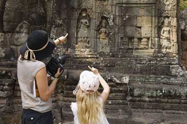INT-C-CFSP05 5 Days Cambodia Family Tour from Siem Reap to Phnom Penh