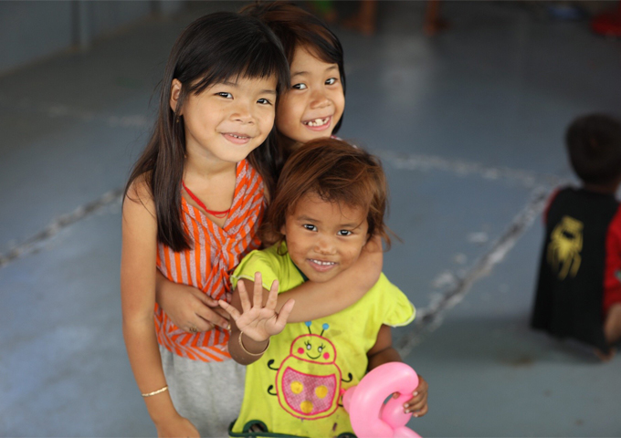 kind-kids-in-cambodia